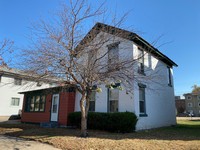 929_S._7th_St 929_S._7th_St